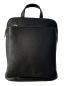 Preview: elegante Rucksackhandtasche Cityrucksack aus Leder schwarz, vorne